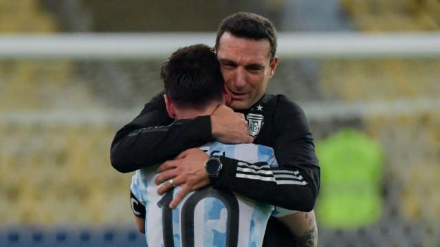 messi-scaloni-1202658.jpg